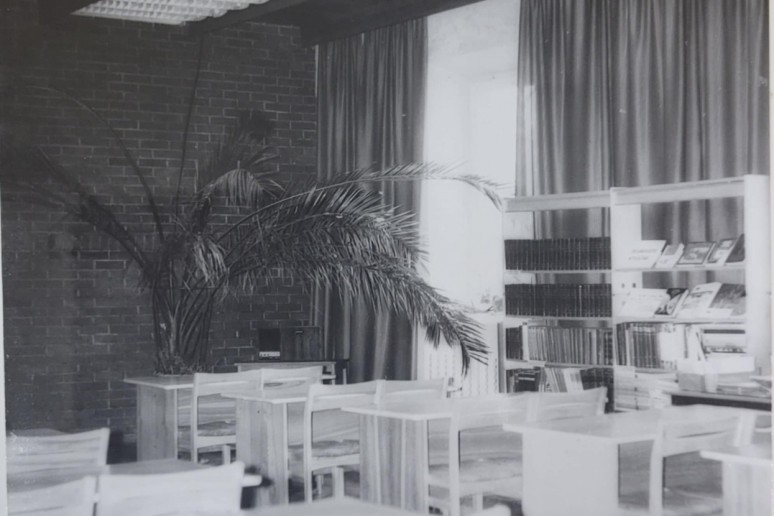 Centrinės bibliotekos skaitykla. Nuotrauka G. Smagurausko 1981 m.