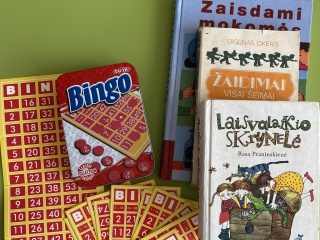 Smagus stalo žaidimo „Bingo“ turnyras Pabradės miesto bibliotekoje
